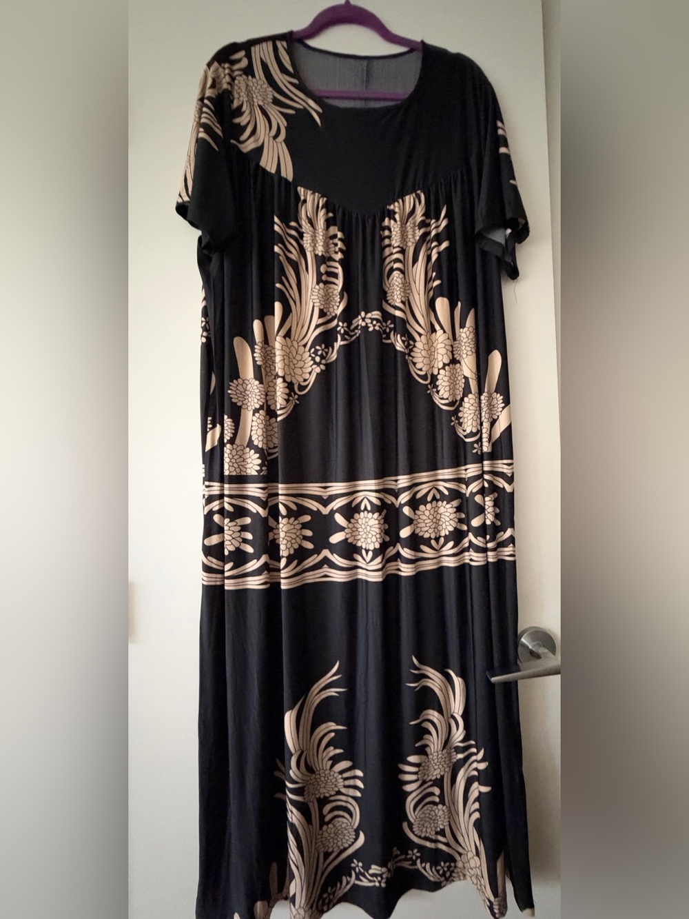 Black and Beige Maxi Dress Wiyh Floral Art Nouveau Motif